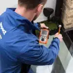 كشف تسربات المياه